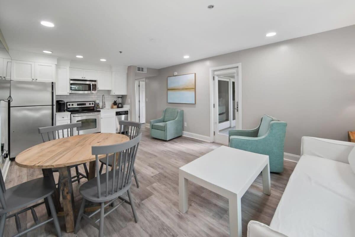 Newly Renovated Condo With Private Balcony! Panama City Beach Exterior foto